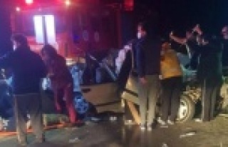 Trafik kazası: 2 ölü, 2 ağır yaralı var