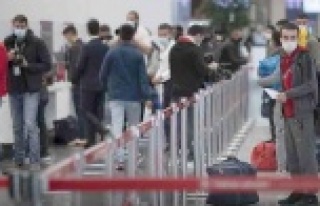 Türkiye'ye rezervasyon yapan Rus turistlerin...