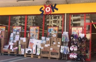 Alanya'da zincir marketler kurala uymuyor