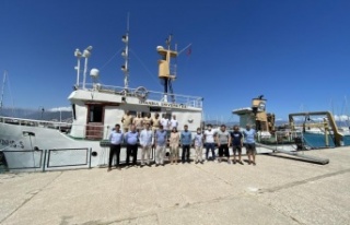 Denizaltı Dağları özel koruma alanında su altı...