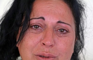 Gözyaşları arasında aradığı kızına bir gün...