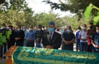 Kazada yanarak hayatını kaybeden 2 kişi gözyaşları...