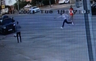 Tartıştığı kardeşini vurma anı kameraya böyle...