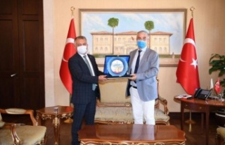 Vali Yazıcı: " Antalya pandemi sürecinde de...