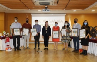 Atıktan Sanata Yarışması’nda ödüller sahiplerini...