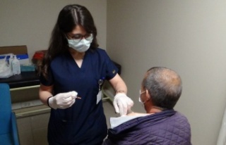 Bakan Koca'nın tebrik ettiği hemşire İHA'ya...