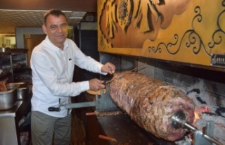 Bankacıyken hobi olarak başladı