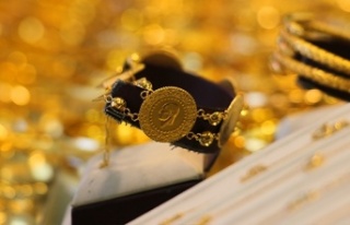 Çeyrek altın 845 lira oldu