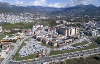 Hastanenin otopark alanı genişletiliyor