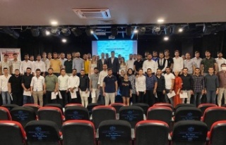 Ak Gençlik danışma toplantısında buluştu