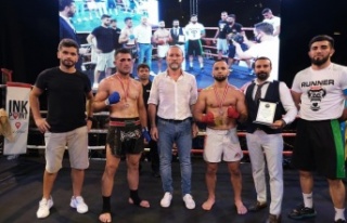 Alanya'da boks ve muaythai gecesi yapıldı
