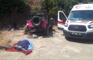 Alanya'da safari aracı devrildi: 1 ölü, 9...