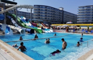 Alanya'daki gazeteciler basın bayramında stres...