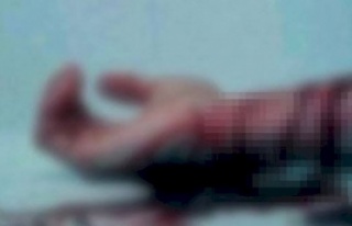 Alanya’da bunalıma giren genç kendini kesti