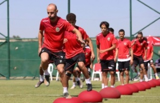 Alanyaspor Burdur'da çalışıyor