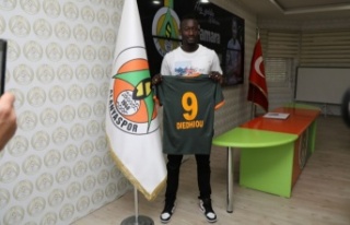 Senegalli golcü Alanyaspor'da