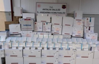 3 milyon 300 bin liralık kaçak ilaç operasyonu