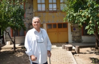 96 yaşındaki asırlık çınardan aşı çağrısı