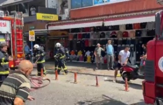 Alanya Cuma Pazarı'nda yangın paniği