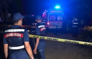 Alanya'da 15 yaşındaki çocuğu döverek komalık...