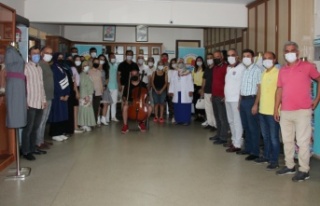 Alanya'da giyim sergisi açıldı