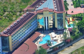 Alanya'daki Kırbıyık Resort Otel'de şok...