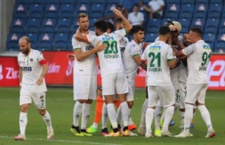 Alanyaspor lige galibiyetle başlıyor