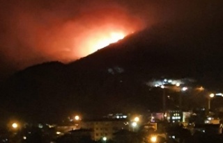 Alevler saran Güzelbağ yeniden boşaltılıyor