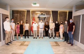 ALKÜ'nün ilk duş asistanları göreve başladı