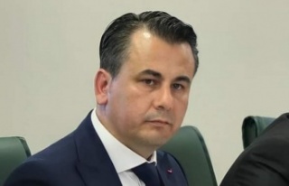 Bağışlar'dan 'Öğrenci yurdu yapın'...