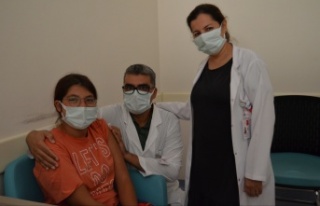 Başhekimden Alanyalı gençlere aşı çağrısı