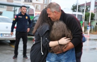 İtfaiyeciler evlerine döndü