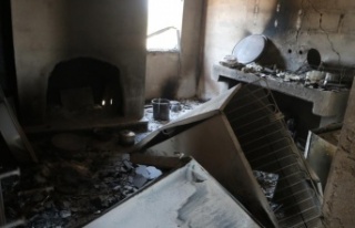 Kiminin evi, kiminin hayvanı yandı, geriye acı...