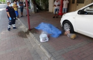 Ölüm pazar alışverişinden dönerken yakaladı