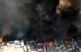 Otoparktaki 71 araç yandı!