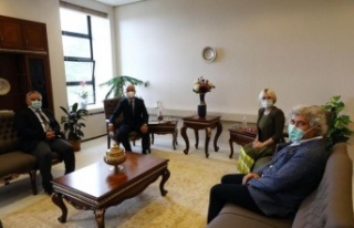 Rektör Özkan, YÖK Başkanı Özvar ile bir araya...