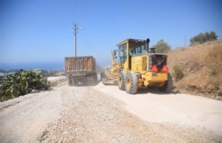 Alanya Belediyesi'nin doğudan batıya uzanan...