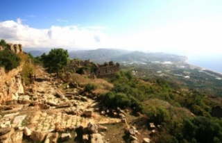 Alanya'da 1800 yıl öncesine ait heyecanlandıran...