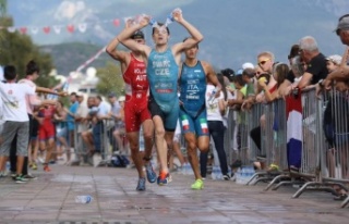 Alanya'da 30. Triatlon heyecanı başladı
