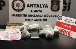 Alanya'da abisini ihbar ederek yakalattı