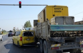 Alanya yolunda feci kaza! Ortalık savaş alanına...