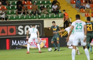 Alanyaspor evinde 3 puanı aldı
