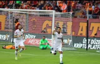 Alanyaspor, Galatasaray'ı kendi evinde yendi