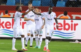 Alanyaspor Trabzon'dan 1 puanla dönüyor