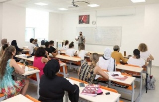 ALKÜ TÖMER'de ders başladı