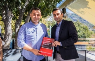 Başkan Yücel'e kentsel dönüşüm raporu