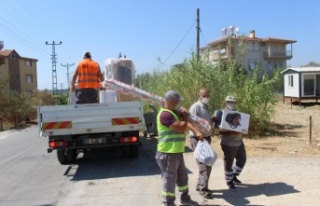 Büyükşehir, sosyologlar eşliğinde yangınzedelere...