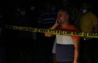 Fırlayan kamyon lastiği Cezayirli kadını hayattan...