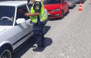 Jandarmadan toplu taşıma araçlarına denetim