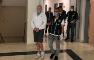 Kiraladıkları aracı sahte plaka ile satıp, sonrada...